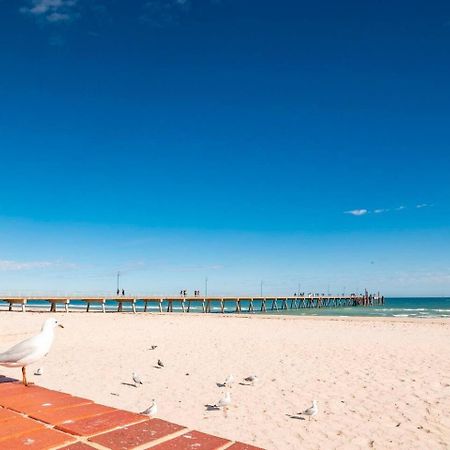 "Ocean Sunset" Glenelg Central Studios Bagian luar foto